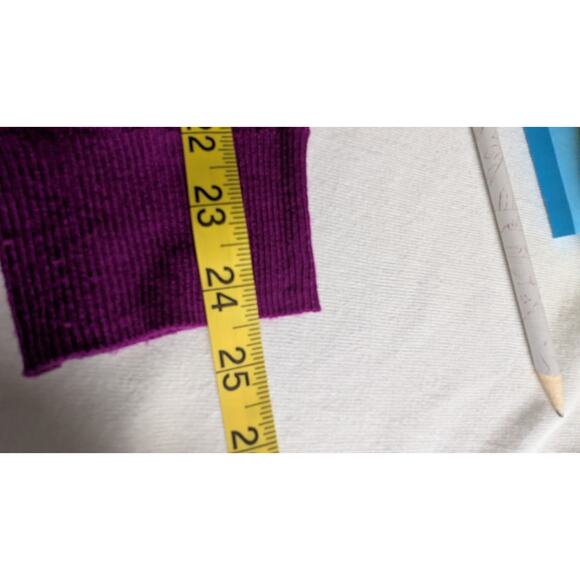 Apt 9 Deep Magenta/Plum V-Neck Tunic Sweater Split Hem Large fine knit EUC - Picture 5 of 9